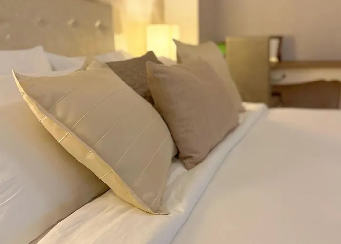 Aparthotel Maxstays - Max At The Venice Residences *